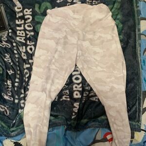 Women's Camouflage Leggings
